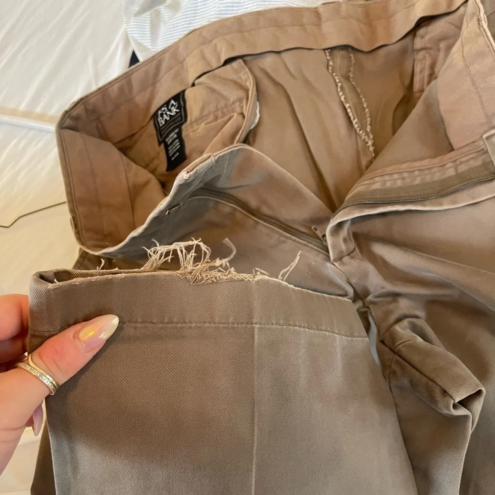 Jos. A. Bank Travelers Khaki Pants Tailored Fit